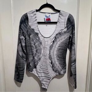Making the Cut Women's Medium NWT Gray Long Sleeve Bodysuit Dance Dancewear
